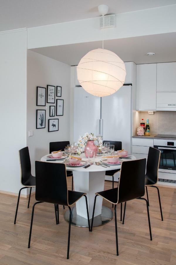 רובניימי New & Luxurious Apartment Superior By Arctic Homes מראה חיצוני תמונה